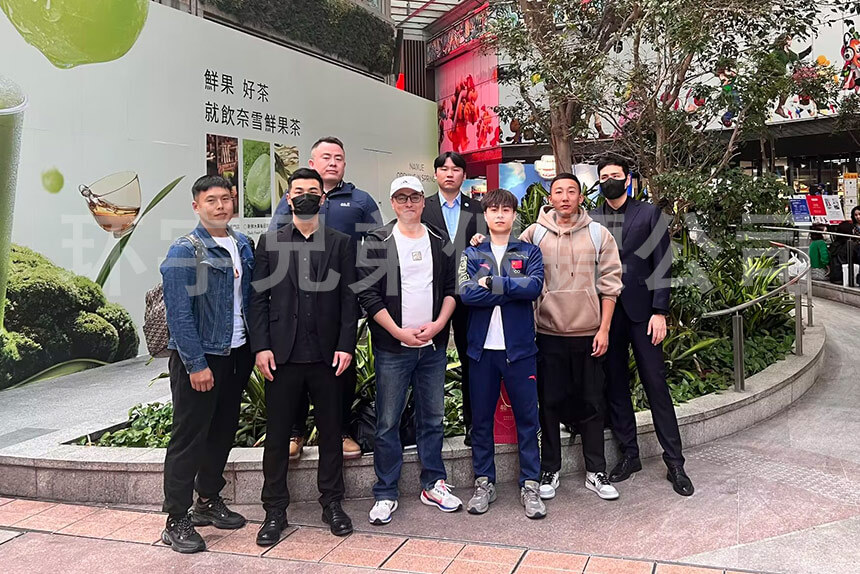出國(guó)旅游雇傭保鏢陪同保護(hù)安全 一周需要多少錢？